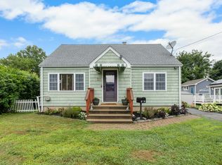 57 Quarry St, Bridgeport, CT 06606