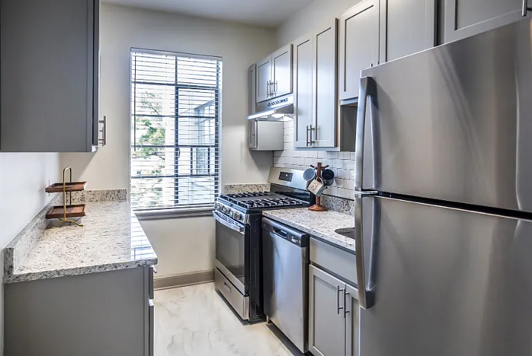 Kimbrough Tower Apartments — Photo 2