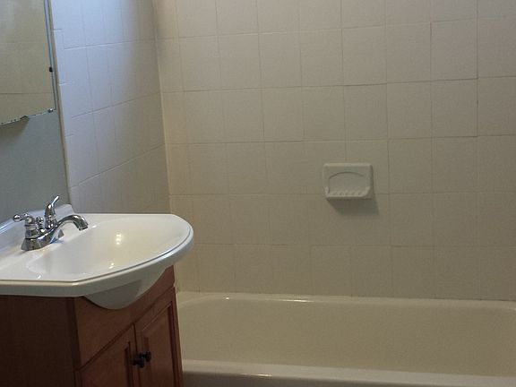 2nd image of 3812 28th Ave S