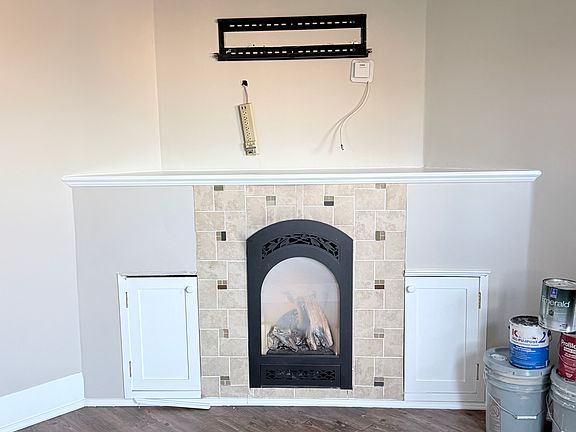 2nd image of 906 E Marine View Dr APT 1