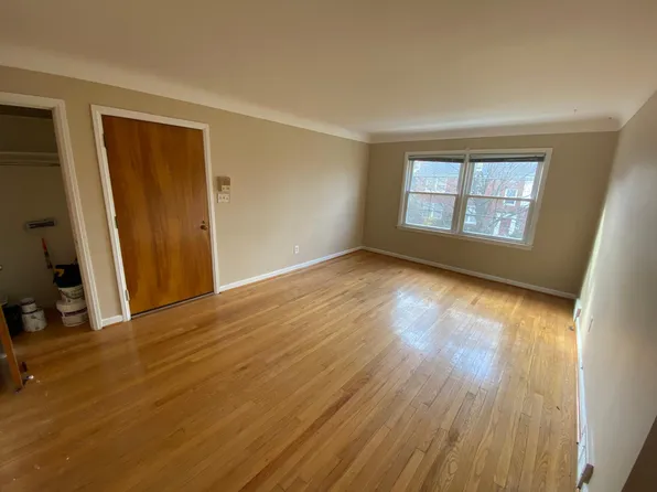 21737 Snow Ave #J3, Dearborn, MI 48124