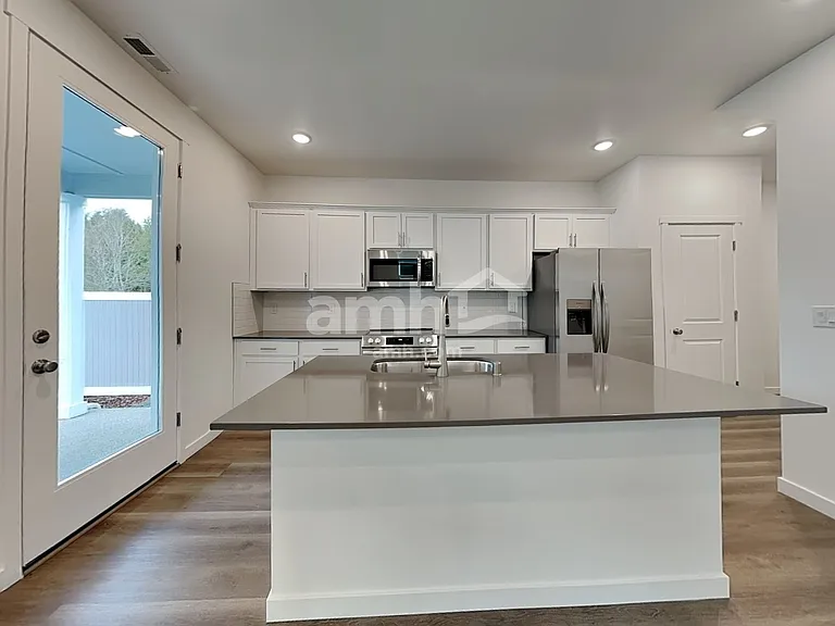 5125 Turnstone St SE — Photo 5