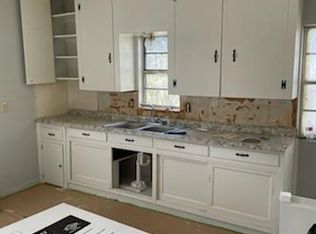 616 Jonathan St, Athens, TX 75751