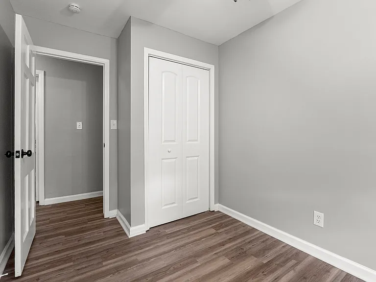 5228 Fletcher St — Photo 18