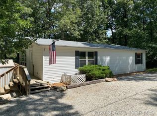 25 Red Log Dr, Sunrise Beach, MO 65079