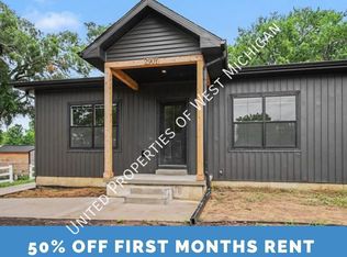 2907 10th St, Wayland, MI 49348