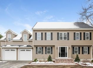 1009 Plymouth St, Abington, MA 02351