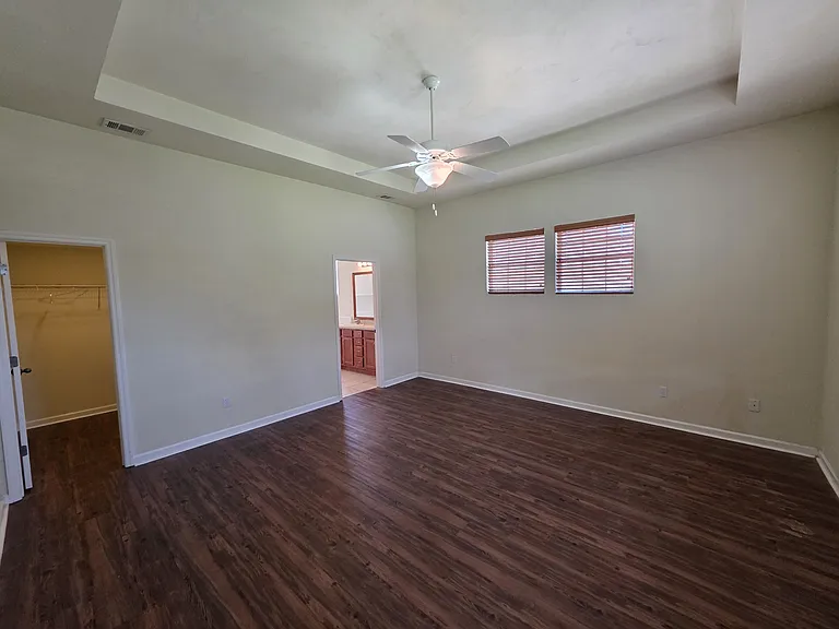 5531 Hampton Woods Way — Photo 24