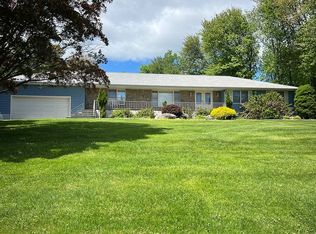 96 Eastview Dr, Valhalla, NY 10595