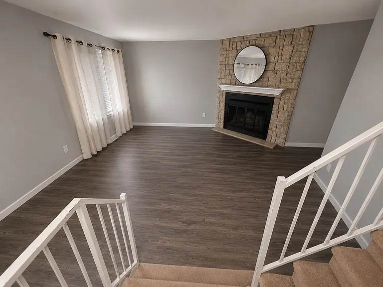1609 S Ivory Cir #B — Photo 6