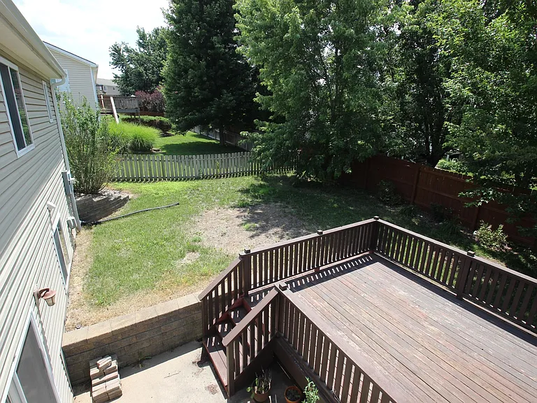 517 Harland Dr — Photo 18
