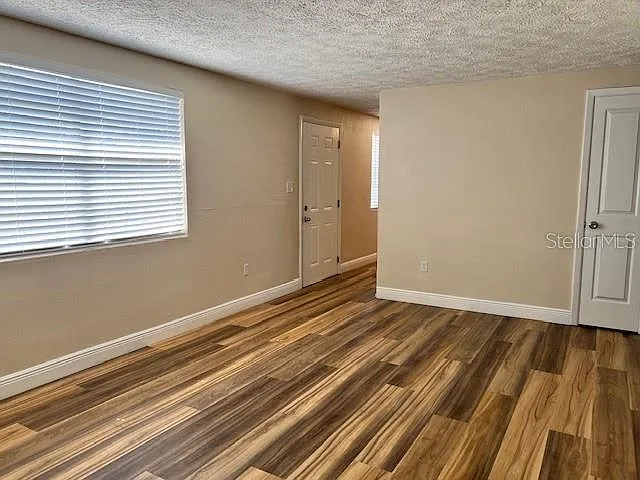 6413 Sutters Mill Rd — Photo 4
