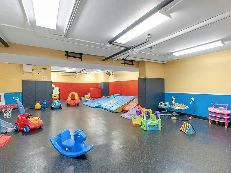 7004 Boulevard East #31D — Photo 20