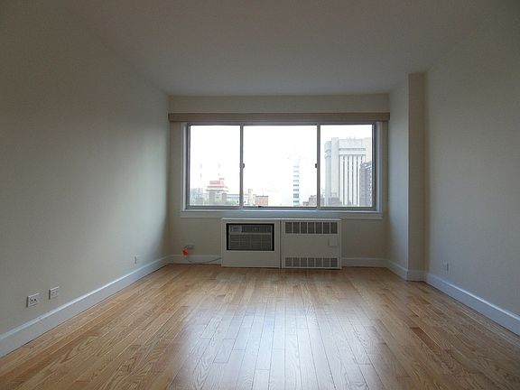 5th image of 360 E 65th St APT 10J
