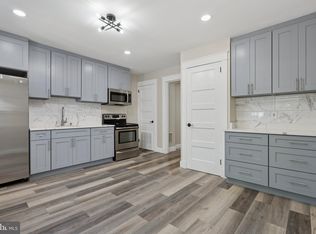 335 Jackson St, Bristol, PA 19007