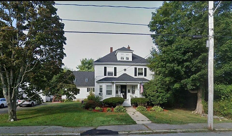 1st image of 1072 Union St