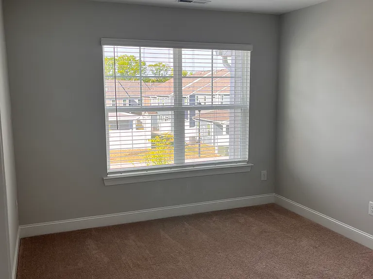 4153 Black Ct — Photo 33