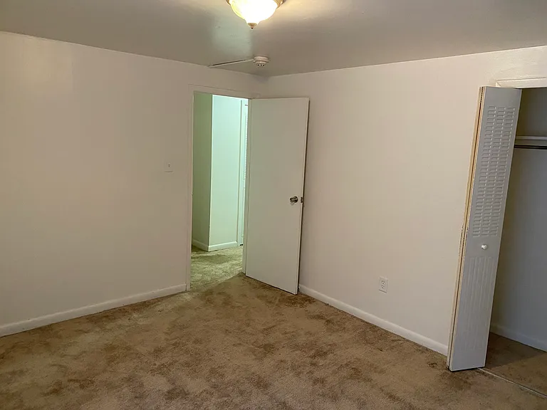 The North Main Apartments — Photo 19