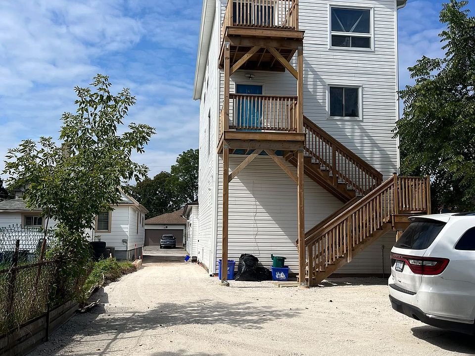 1st image of 2 Patricia St #2