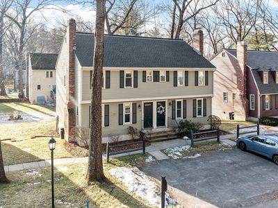 610 Wellman Ave #610, North Chelmsford, MA, 01863