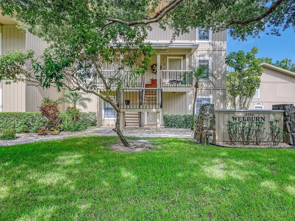 18390 SE Wood Haven Ln APT E, Tequesta, FL 33469