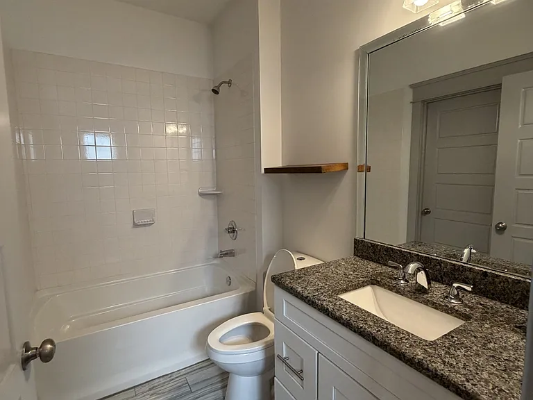 1619B 9th Ave N #B — Photo 5