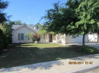 5381 W Saginaw Way, Fresno, CA 93722