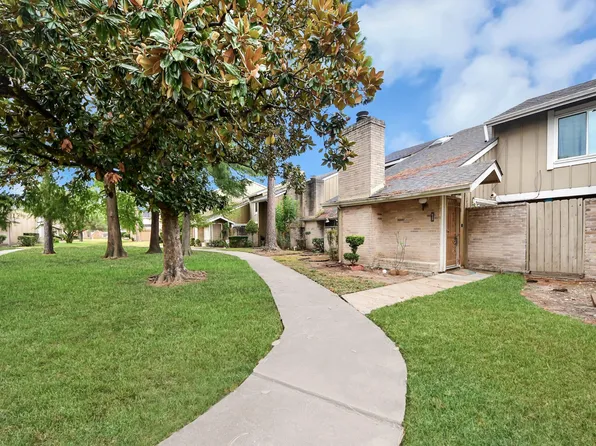 6142 W Airport Blvd #15, Houston, TX 77035