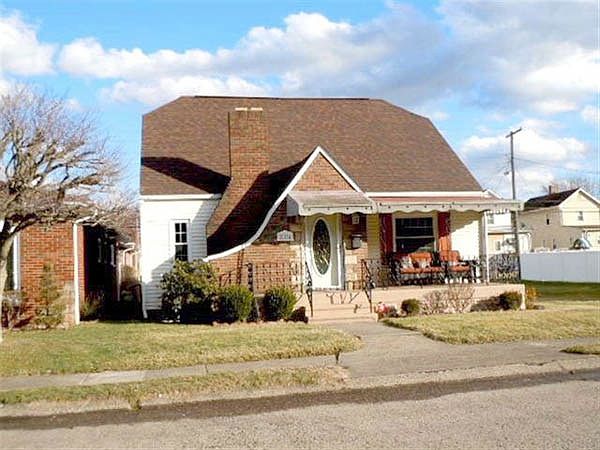1st image of 214 Martha St