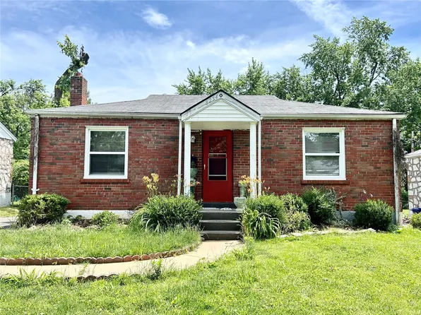 8234 Montreal Dr, Saint Louis, MO 63132