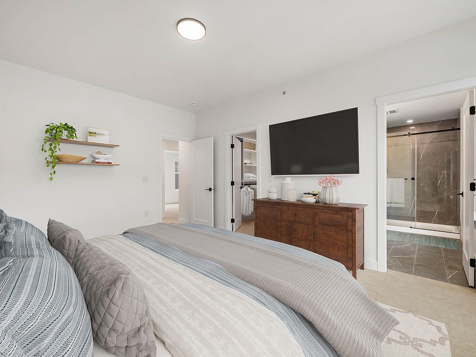 1st image of 7716 207th St #16