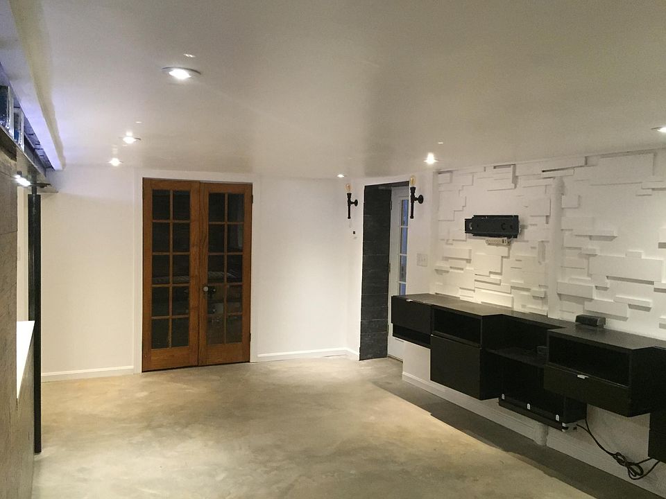 Entry way with different lighting.