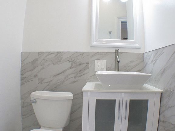 5th image of 191 Halsey St APT 3