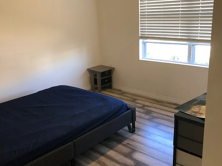 172 Emanuelle Dr — Photo 15