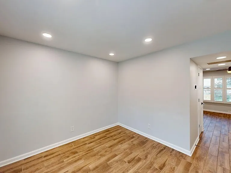 1689 Westwind Way #182 — Photo 12