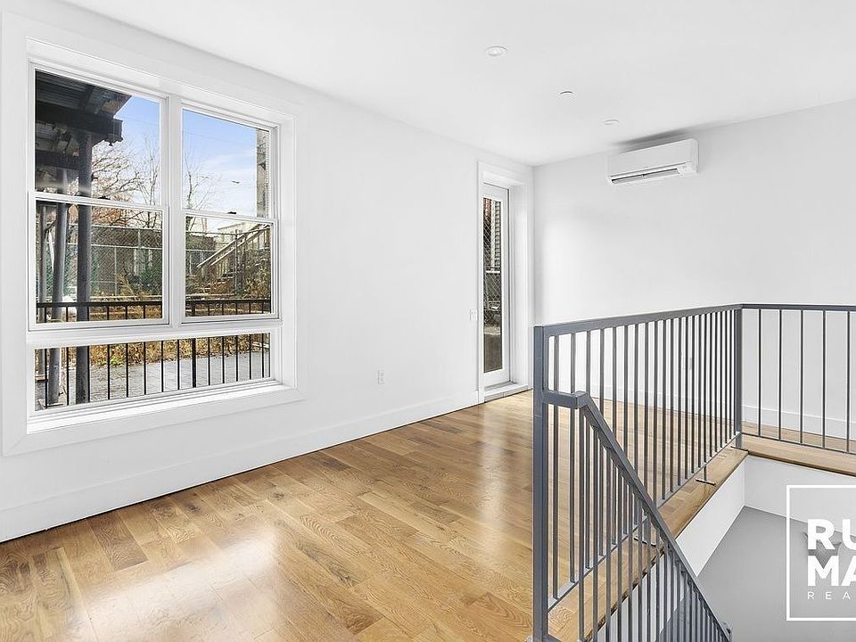 1st image of 225 Howard Ave #6