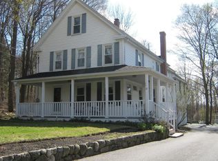 11 Latisquama Rd, Southborough, MA 01772