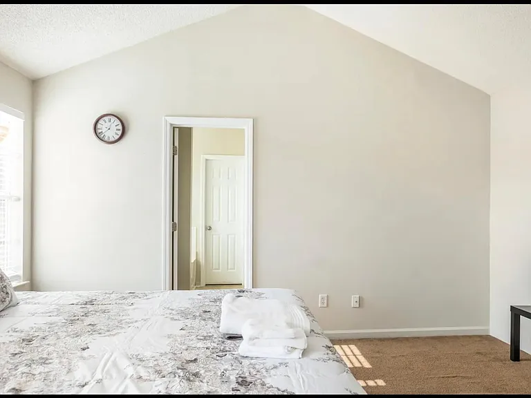 1934 Eshelman Ct — Photo 11