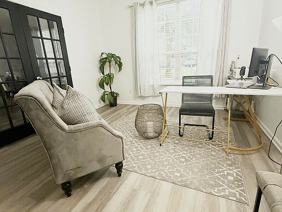 5th image of 4506 GRAY HAWK Street