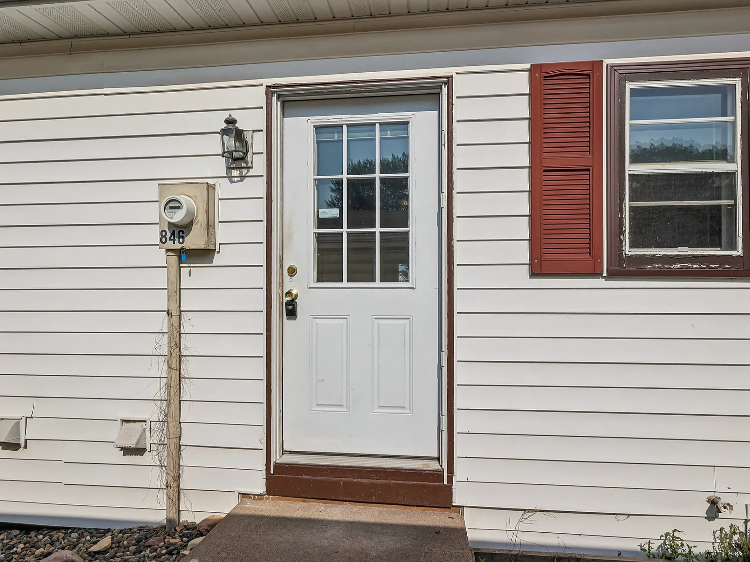 2 bed, 1025 sqft, $1,795 — Photo 4