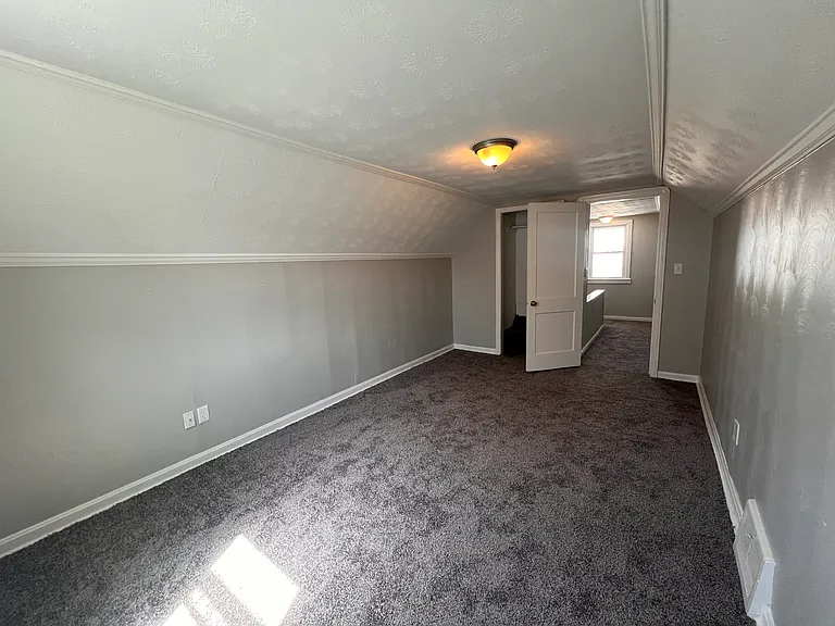 4606 Lincoln Ave — Photo 15