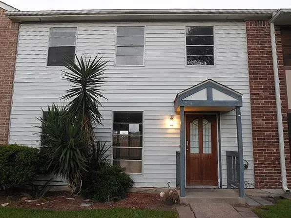 4231 Young St, Pasadena, TX 77504