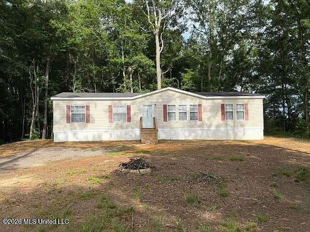 1st image of 660 Woodrow Martin Rd