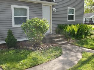 121 Hall St, Anderson, IN 46017