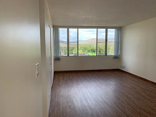5210 Likini St #504 Photo 1