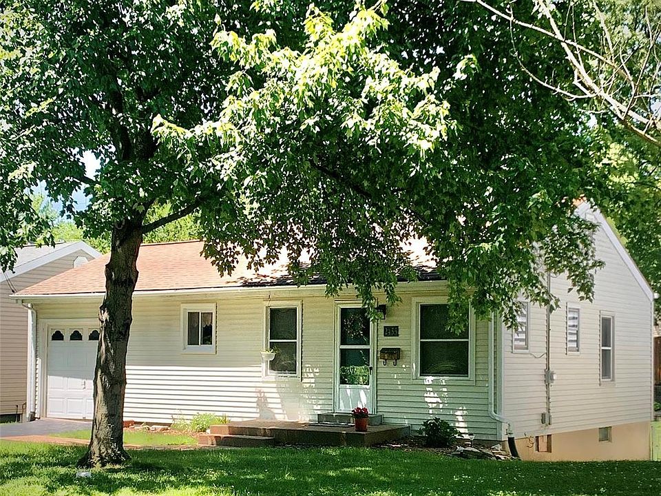 1st image of 2455 Cecelia Ave
