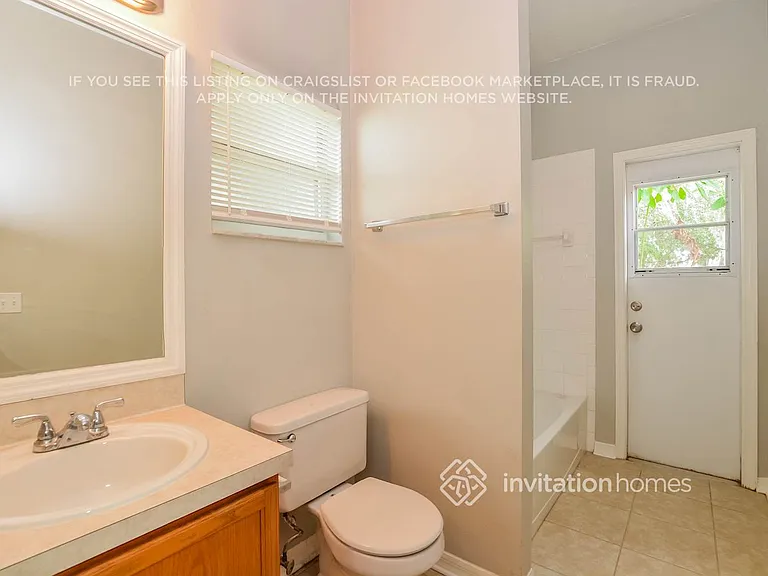 422 Marlberry Leaf Ct — Photo 15