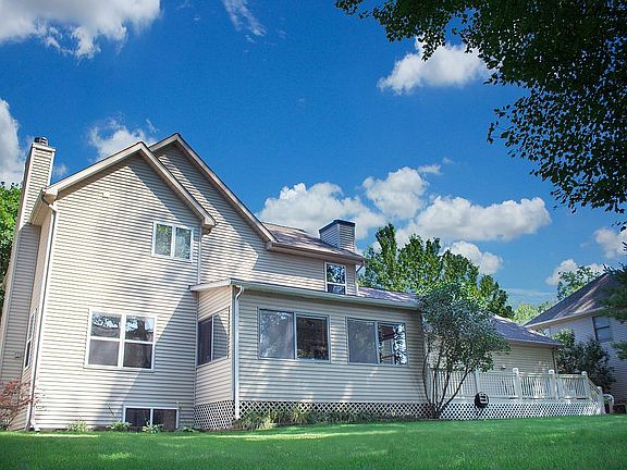 3rd image of 2615 Sanibel Holw