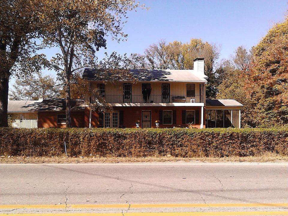 1st image of 1501 E Main St