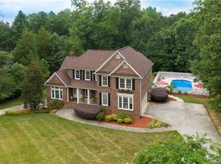 120 Huntington Ridge Dr, Rockwell, NC 28138
